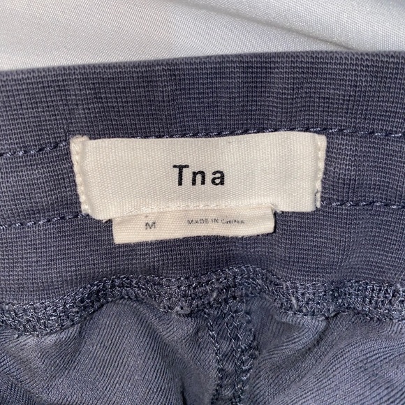 Aritzia TNA Dark Grey Joggers - Picture 3 of 6